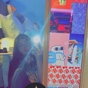 Meet your Posher, Angie